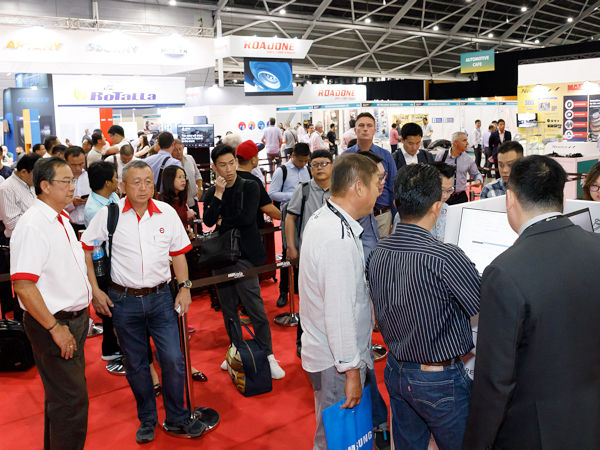 Nach mehreren pandemiebedingten Verschiebungen ist die nächste Tyrexpo Asia nunmehr für die Zeit vom 8. bis zum 10. März in Singapur geplant (Bild: Tarsus)