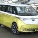 Dieser Tage startete die Produktion seines ID.Buzz bei Volkswagen Nutzfahrzeuge in Hannover, wobei sich Continental mit seinem „EcoContact 6 Q“ als Reifenerstausrüstungslieferant für das rein elektrisch angetriebene Fahrzeug „geoutet“ hat (Bild: Volkswagen Nutzfahrzeuge)