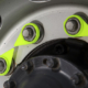 Wie Martins Industries sagt, ist „Checkpoint“ der „weltweit erste biologisch abbaubare Radmutterindikator“ (Bild: Martins Industries)