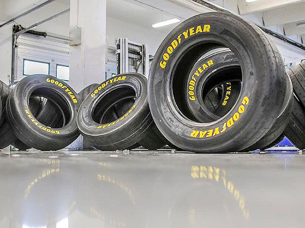 goodyeartruckracingtyres tb