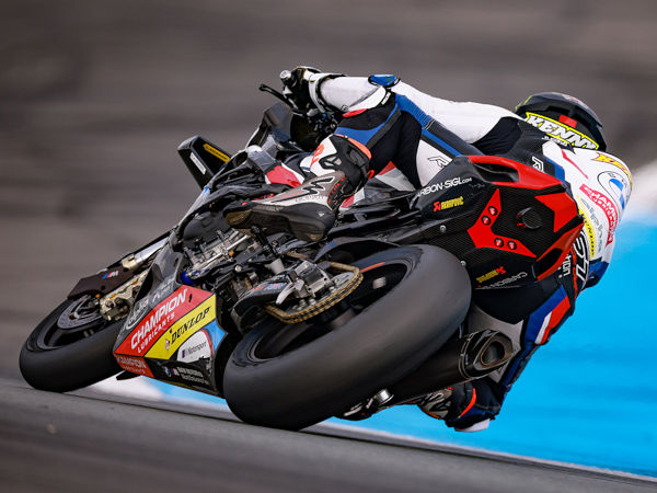 Den in der EWC-Wertung von ihr unterstützen Teams stellt die Marke Dunlop für das Saisonfinale in Le Castellet jeweils drei Vorder- und Hinterradreifenspezifikationen zur Wahl inklusive einer solchen mit supersofter Mischung für das Qualifying (Bild: Dunlop)