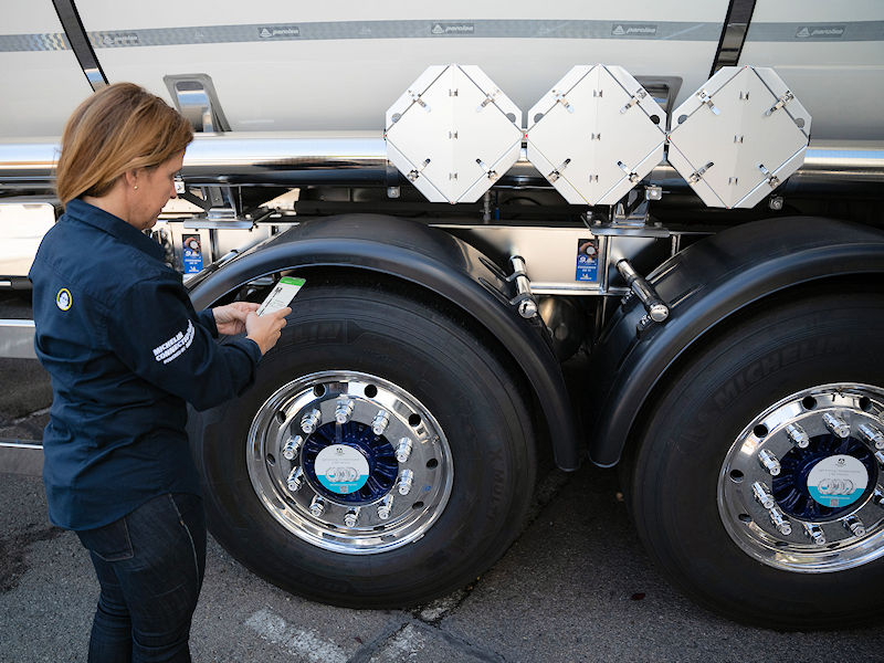 MICHELIN Connected Fleet Flottenmanagementservices und loesungen tb