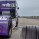 In der von Goodyear exklusiv mit Reifen ausgerüsteten Truck-Racing-Serie ist Apollo Tyres mit einem eigenen Team am Start, will aber auch sonst mit seinen Lkw-Reifen ordentlich Gas geben wie unter anderem mit dem ab Anfang 2023 verfügbaren neuen Trailerprofil „EnduMile LHT“ (Bilder: NRZ/Christian Marx)