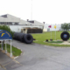 Der Grundstein für das 1945 in Betrieb genommene Goodyear-Werk in Topeka (Kansas/US), in dem der Hersteller OTR-Reifen fertigt, ist bereits 1944 gelegt worden – jetzt will der Konzern 125 Millionen US-Dollar in den Standort investieren und 40 zusätzliche Arbeitsplätze vor Ort schaffen (Bild: Goodyear)