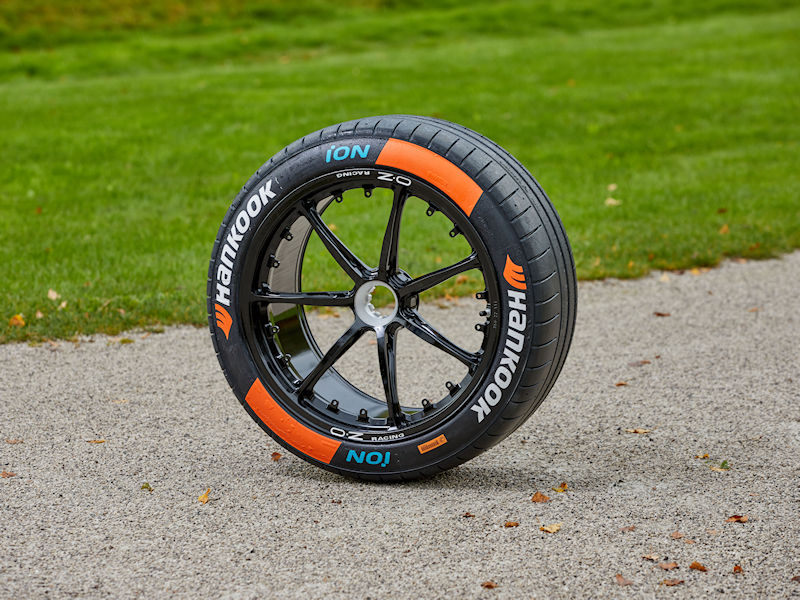 Hankook iON Race Reifentest tb