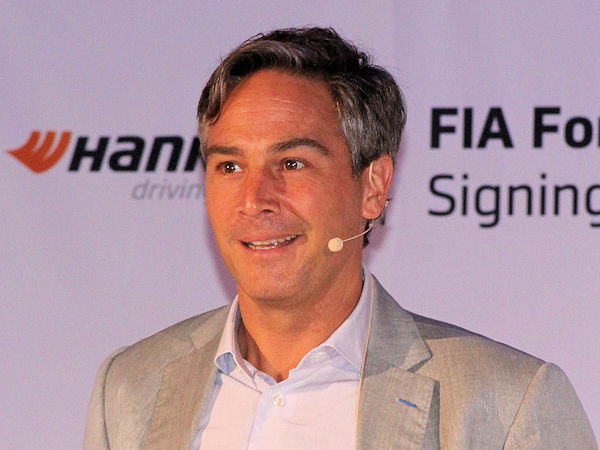 Nicht zuletzt dank der Hankook-Reifen, auf der sie ausgetragen wird, könnten die Fans der Serie – sagt Formel-E-CEO Jamie Reigle – „noch engere und dramatischere“ Rennen erwarten (Bild: NRZ/Christian Marx)