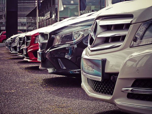 Mit Blick auf den deutschen Pkw-Markt prognostiziert der VDA fürs laufende Jahr ein Wachstum um zwei Prozent auf gut 2,7 Millionen Neuwagen (Bild: Pexels/Pixabay)