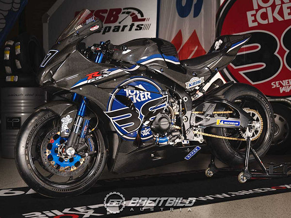 Am Michelin-Messestand bei der „Motorräder“ in Dortmund wird unter anderem ein Tuning-Bike des ehemaligen aktiven Rennsportlers Tom Ecker zu sehen sein, während … (Bild: Michelin/Breitbild Austria)