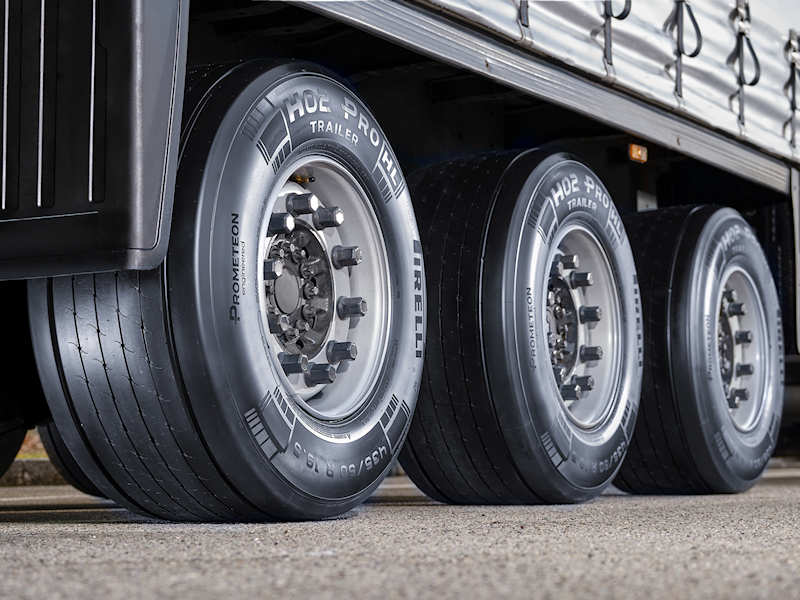 Prometeon 445 45 R19.5 PRO TRAILER H02 002 tb