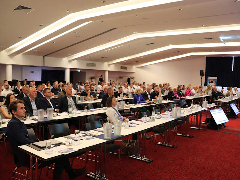 BRV Tagung Besucher tb