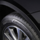 Volkswagens Taos für den nord- und südamerikanischen Markt rollt ab Werk auf Kumho-Reifen vom Typ „Crugen HP71“ in der Größe 215/55 R18 95V (Bild: Kumho Tire)