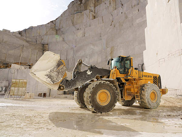 Triangle Tyre Steinexpo TL535S L5 tb
