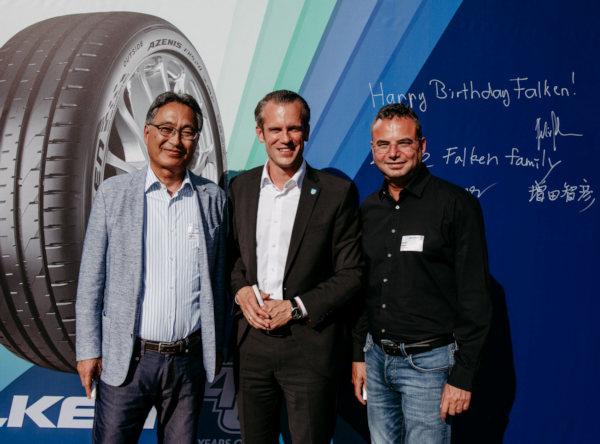 Falken 40 Jahre klein