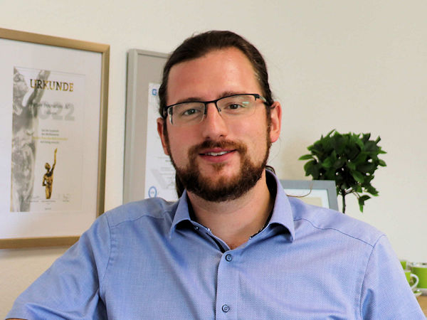 „Pyrum wird in diesem Jahr 15 Jahre alt und steht nun vor der nächsten Entwicklungsstufe. Ohne unsere engagierten Kolleginnen und Kollegen wäre diese Erfolgsgeschichte nicht möglich gewesen“, sagt Pyrum-CEO und -Gründer Pascal Klein (Bild: NRZ/Arno Borchers)
