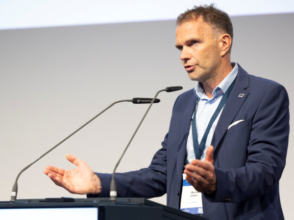 Bernhard Loehr