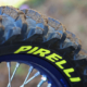 Die WM-Titel mit der Nummer 80 und 81 im Motocross für Pirelli haben Prado Garcia (MXGP-Klasse) und Andrea Adamo (MX2-Klasse) jeweils auf Reifen des Typs „Scorpion MX32“ des Herstellers eingefahren (Bild: Pirelli)