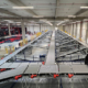 Im Oktober hat die Gawronski GmbH bei einem Kunden eine Anlage in Betrieb genommen, die in der Lage sein soll, täglich bis zu 100.000 Reifen zu sortieren und auszuliefern (Bild: Gawronski)