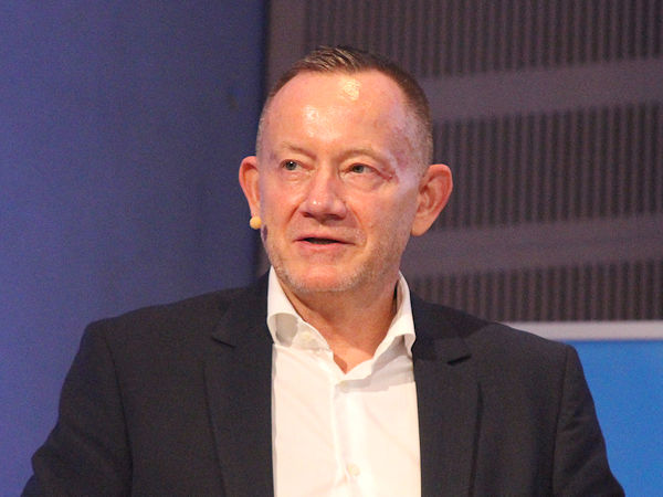 „Wollen wir dem langsamen Sterben der Industrien in Deutschland wirklich abwartend zusehen?“, sieht sich laut WdK-Präsident Michael Klein die mittelständische Kautschukindustrie hierzulande mit den gleichen Standortproblemen konfrontiert, mit denen die Reifenhersteller Goodyear und Michelin Standortschließungen/Stellenstreichungen in Deutschland angekündigt haben (Bild: NRZ/Christian Marx)