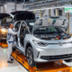 Sei die Stimmung in der deutschen Autoindustrie schon im Sommer bzw. Juni deutlich eingebrochen, hat sie sich laut dem Ifo seither nicht wesentlich gebessert (Bild: Volkswagen)