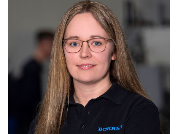 Sarah Grundmann klein