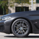 Unter anderem auch für den Fünfer liefert Apollo Tyres das Vredestein-Profil „Ultrac“ zu BMW ans Band (Bild: Apollo Tyres)