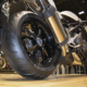 Nachdem der „Roadtec 02“ sein Messedebüt unlängst schon bei der Motor Bike Expo im italienischen Verona gegeben hat, wird der neue Sporttouringreifen nun auch an den Metzeler-Ständen bei der Moto Austria sowie der IMOT, den Hamburger Motorradtagen und der „Motorräder“ in Dortmund zu sehen sein (Bild: PneusNews/Ludovico Bencini)