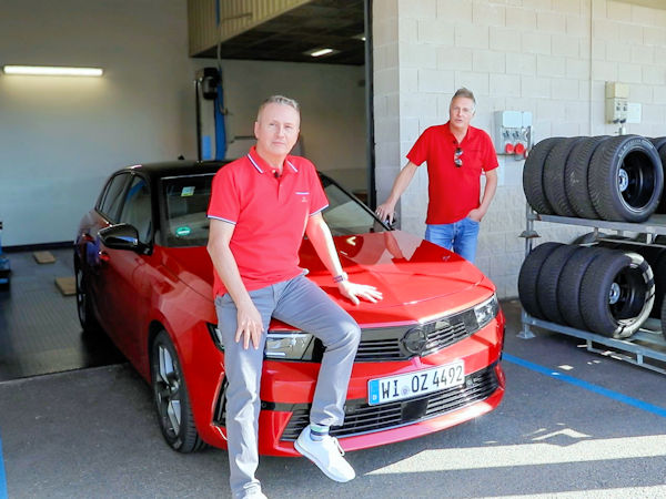 Die Reifentester Team tb