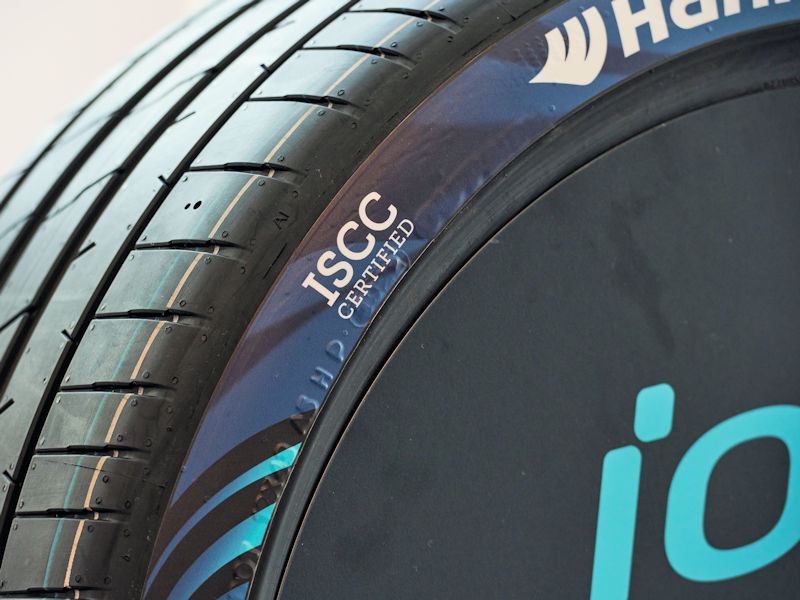 Hankook Porsche Taycan tb