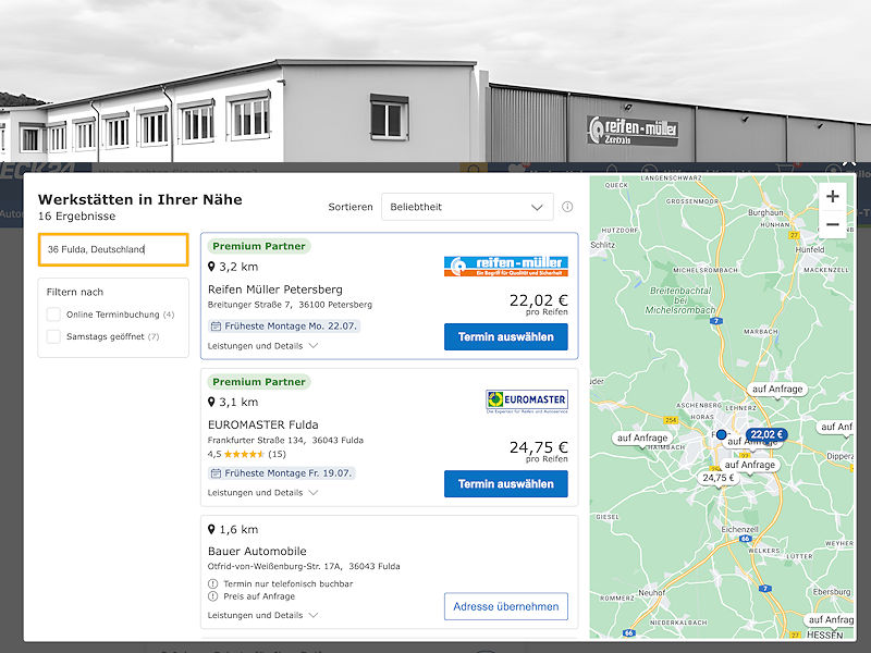 Durch die Zusammenarbeit mit Reifen Müller beim Thema Reifenmontage und Werkstattservices baut Check24 sein Netz an Premiumpartnern samt Onlineterminbuchung und Bezahlung über die Vergleichsplattform weiter aus (Bild: Reifen Müller, Check24)