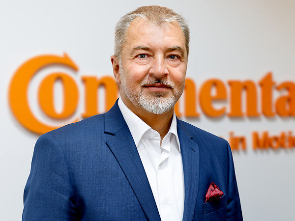 Die ISCC-Plus-Zertifizierung des nunmehr bereits dritten Continental-Reifenwerkes wertet Anton Vatala als Leiter des Konzernstandortes in der Slowakei als „Zeichen des Unternehmensengagements für Qualität und Nachhaltigkeit“ (Bild: Continental)