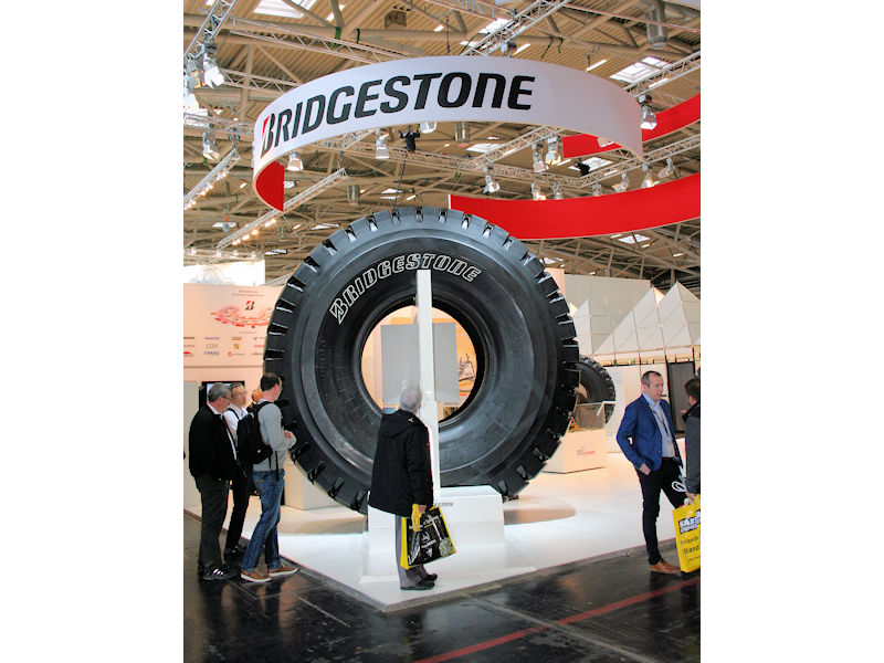 Bridgestone OTR Reifen tb