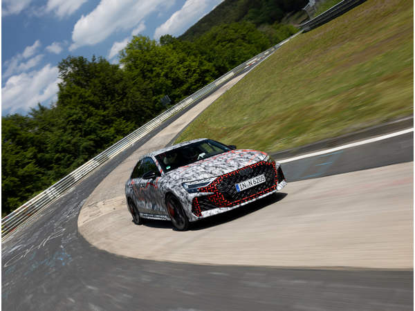 Pirelli 1 Audi RS 3 Web