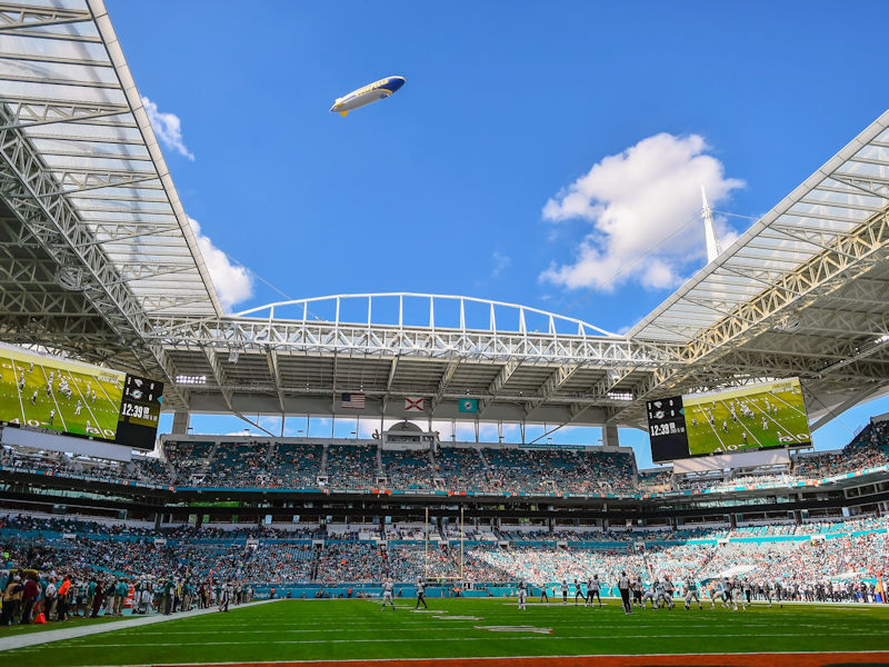 Goodyear Blimp tb