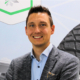 „Als wir 2023 mit unserem Partnerkonzept gestartet sind, hätten wir nicht erwartet, diese Marke so rasch zu erreichen“, freut sich RSU-Geschäftsführer Sven Döbler über den Erfolg des TyreSystem-Partnerkonzeptes, dem mittlerweile ein halbes Tausend Betriebe angeschlossen sind (Bild: NRZ/Christian Marx)