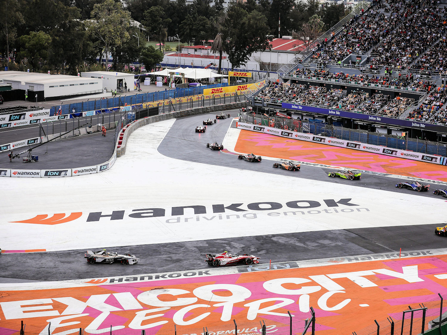 Hankook ist in der Formel E engagiert interessiert sich aber auch weiterhin sehr fuer die Ausruestung der Formel 1